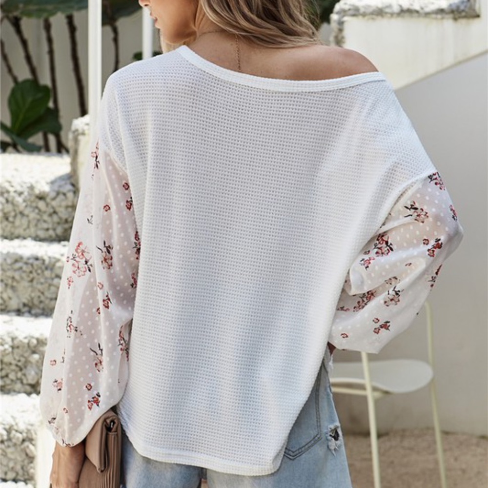 Boho Oversized Floral Swiss dot Waffle Knit Top - Picture 4 of 6